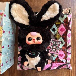 Baby Three Lilyrabbit Town V1